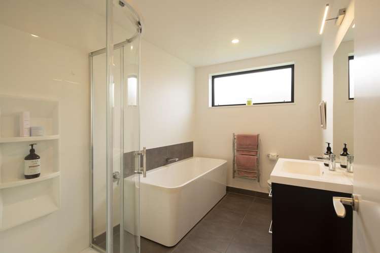 23 Lauder Street Dalefield/Wakatipu Basin_10