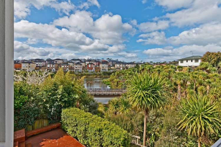 64 Medallion Drive Oteha_14