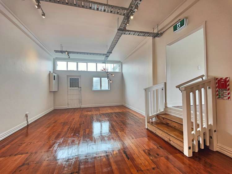 Shop 1,439 Mt Albert Road Mt Roskill_3