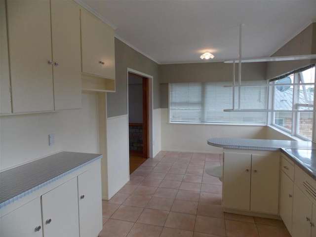 33 Halberg Street Papakura_4