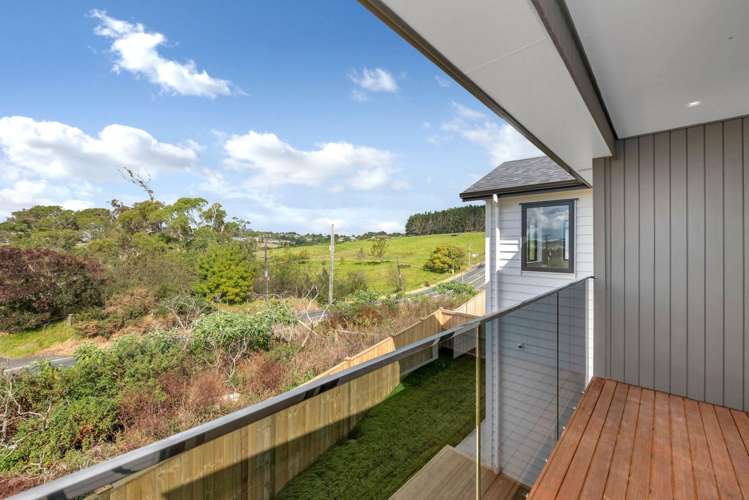 64 Koromeke Street Flat Bush_23