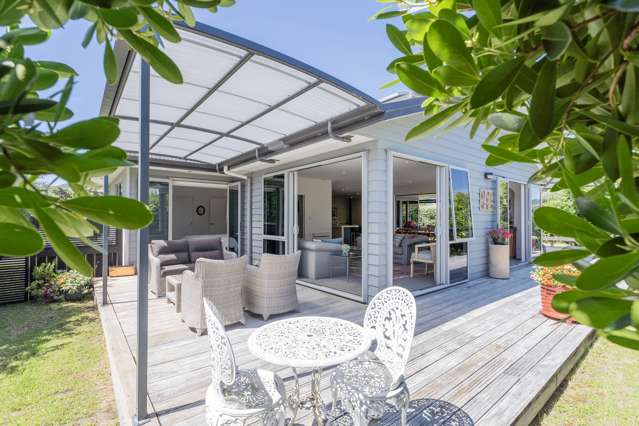 7 Pleasant Place Pauanui_1