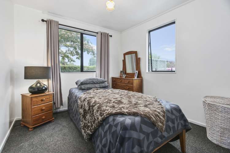 17 Jodie Place Flat Bush_9