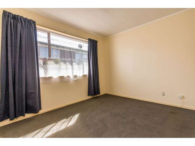 3/3204 Great North Road New Lynn_2