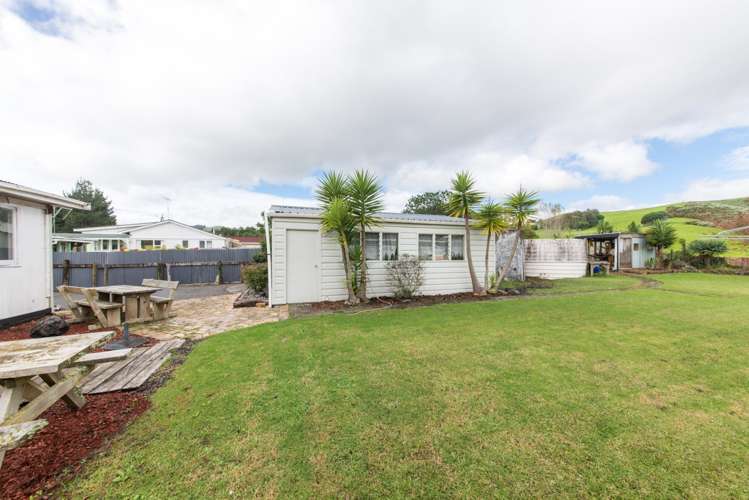 16 Bertram Road Kawakawa Bay_14