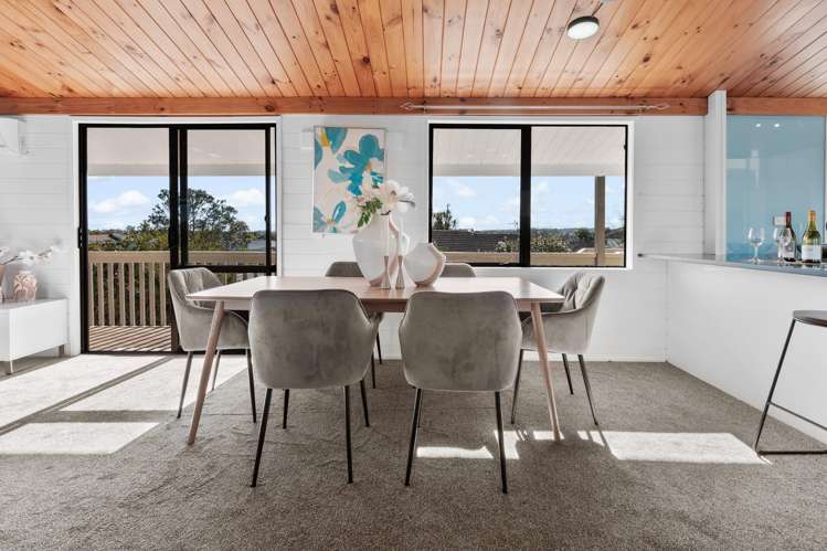 209 Carnoustie Drive Wattle Downs_17