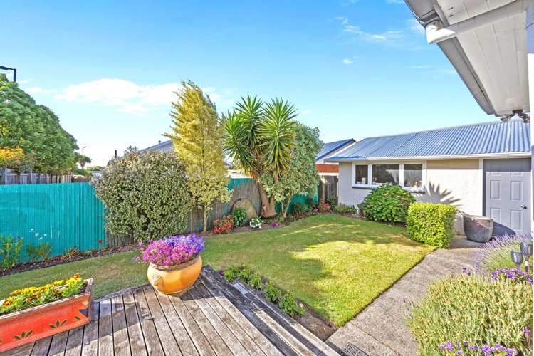 4/160 Breezes Road Wainoni_2