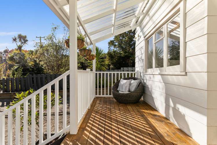 94 Kauri Point Road Laingholm_22