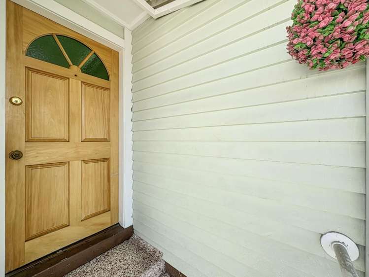 109 Carlton Avenue 1230_2