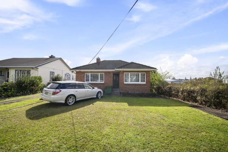 51 Seabrook Avenue New Lynn_7