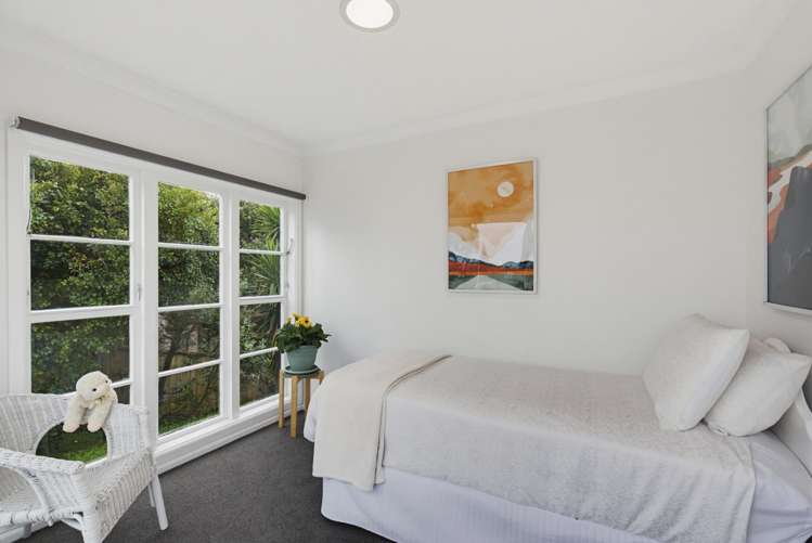 16 Allen Road Raumati Beach_6