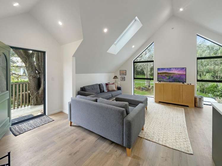 42 Saxton Road 10844_16