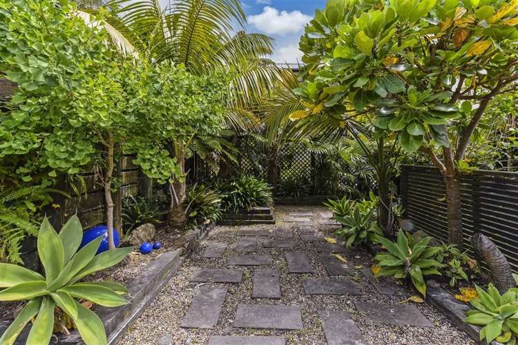 2a City View Terrace Birkenhead_23