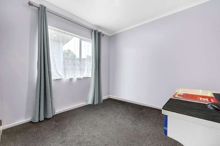 518 & A Chapel Road East Tamaki_9