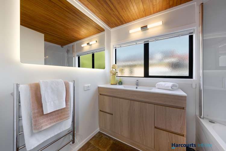 144 Weatherly Road Torbay_15
