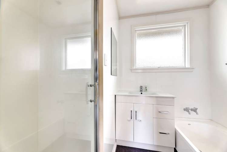 45 Carters Road Aranui_10