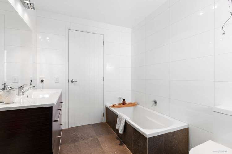 12a Cairnsvale Rise Manurewa_10