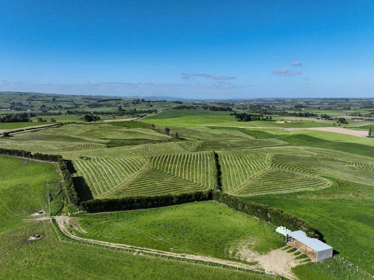 Pinnacle Road Gore Surrounds_10