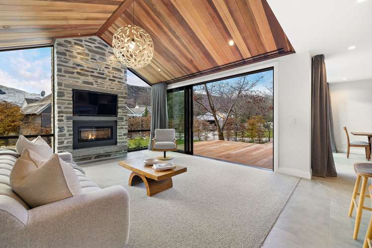 9c Caernarvon Street Arrowtown_33