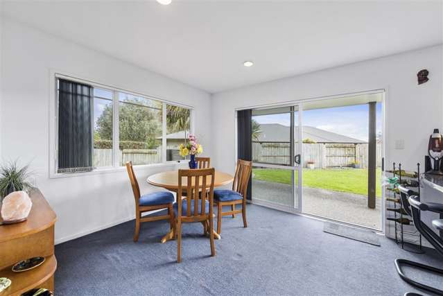 21 Acornia Close Ohauiti_3