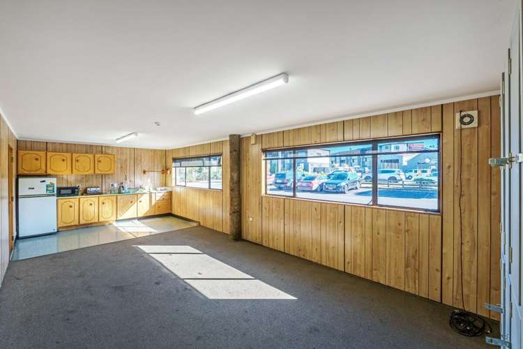 2 O'Neills Road Swanson_10