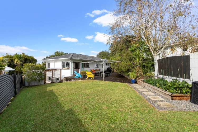 5 Karo Place Glendene_10