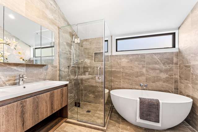 8/98 - 100 Walker Road Point Chevalier_4