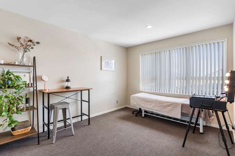 13 Shelby Lane Flat Bush_17