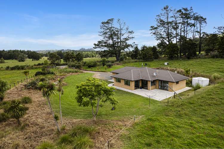 453 Pigs Head Road Hukerenui and Surrounds_27