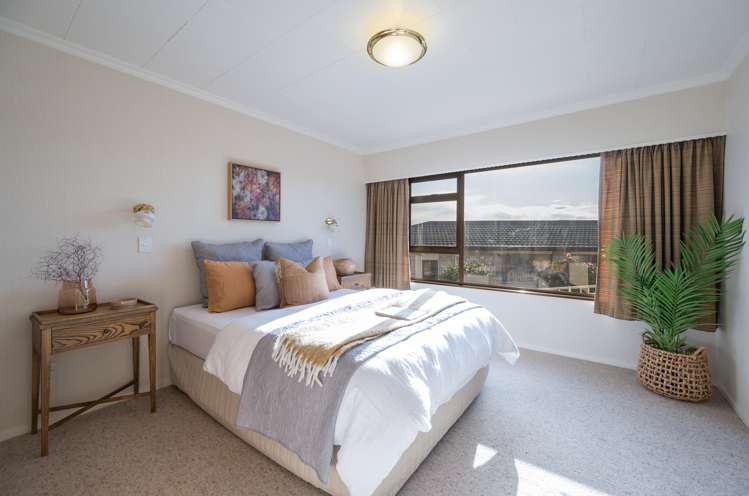 4 Farnham Drive Richmond_9