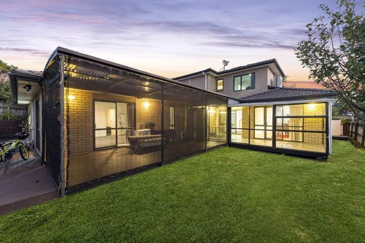 15 Lake Panorama Drive Henderson_32