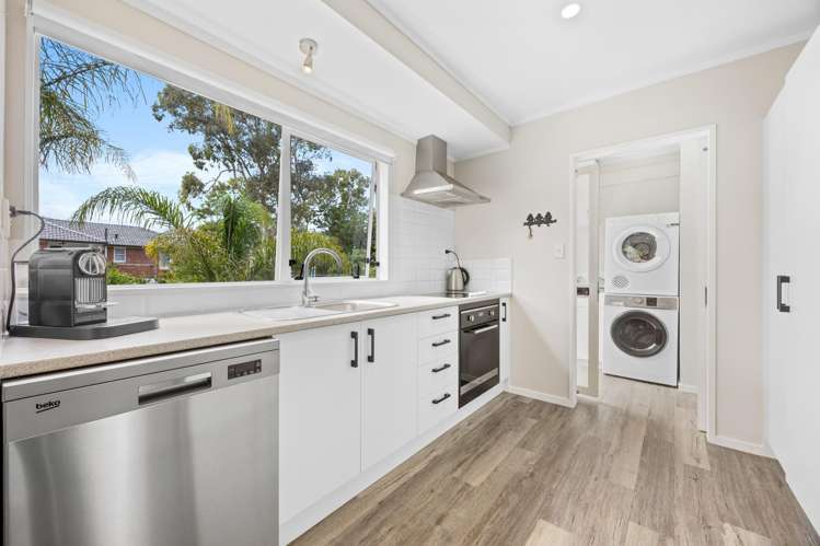 3/109 Gossamer Drive Pakuranga Heights_7