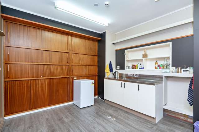 Suite 6/1, 126 The Strand Whakatane_1