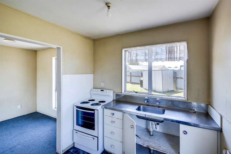 24 Lander Street Flaxmere_8