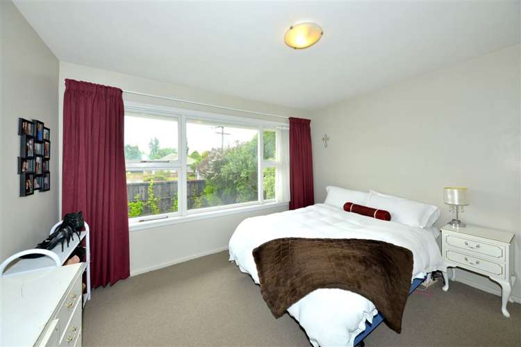 89 Staveley Street Avonhead_12