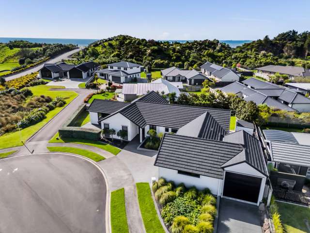 6 Pebble Beach Court Waiwhakaiho_2