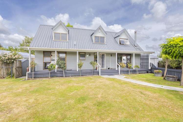 54 Tavistock Road Waipukurau_0