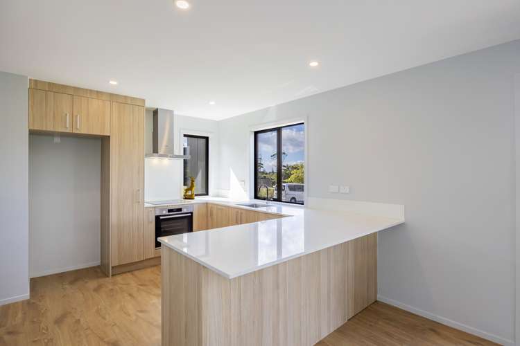 2A Nerita Place Long Bay_11