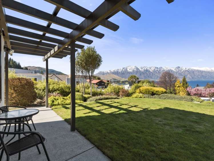 4 Aspen Grove Fernhill/Sunshine Bay_15