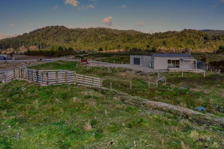 577 Blue Spur Road Hokitika_14