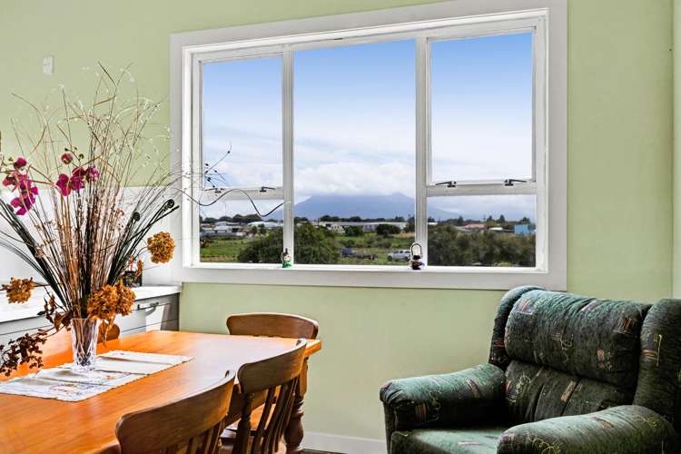 136 Warwick Road Stratford_8