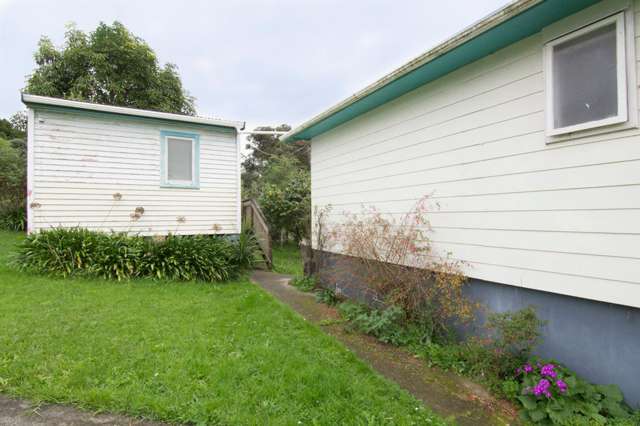 41 Rautawhiri Road Helensville_1