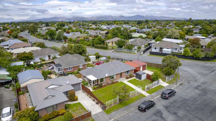 1/136 Harris Crescent Papanui_17