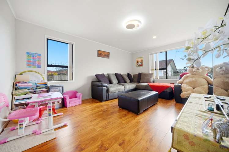 2 Arodella Crescent Ranui_2