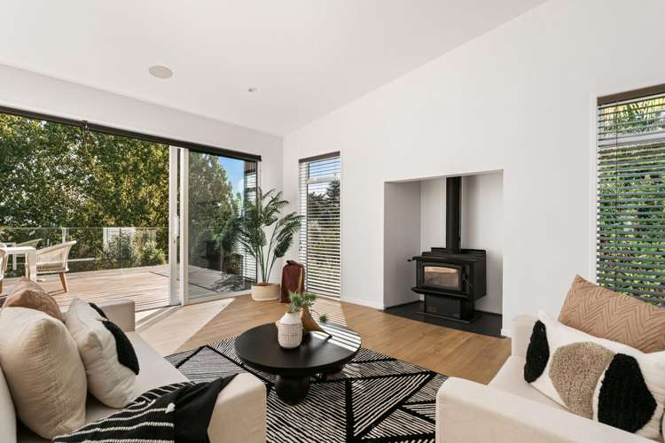 6 Flight Valley Way Welcome Bay_1