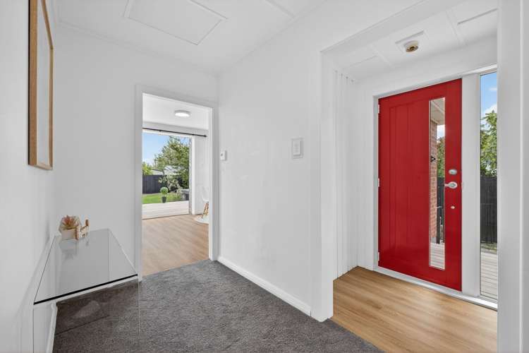 12 De Havilland Street Hornby_10