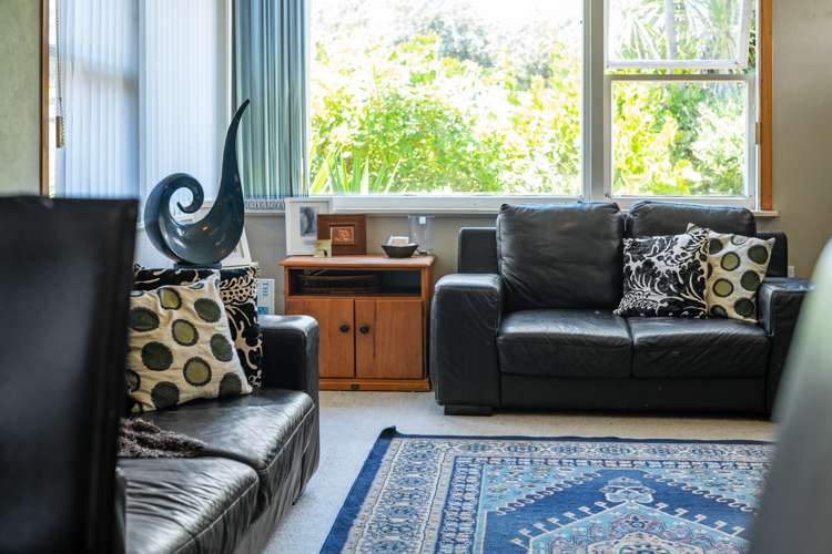 2 Sunset Crescent Maungatapu_18