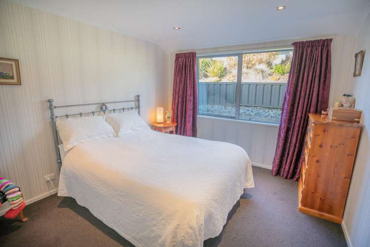 21 Tawera Place Te Anau_12