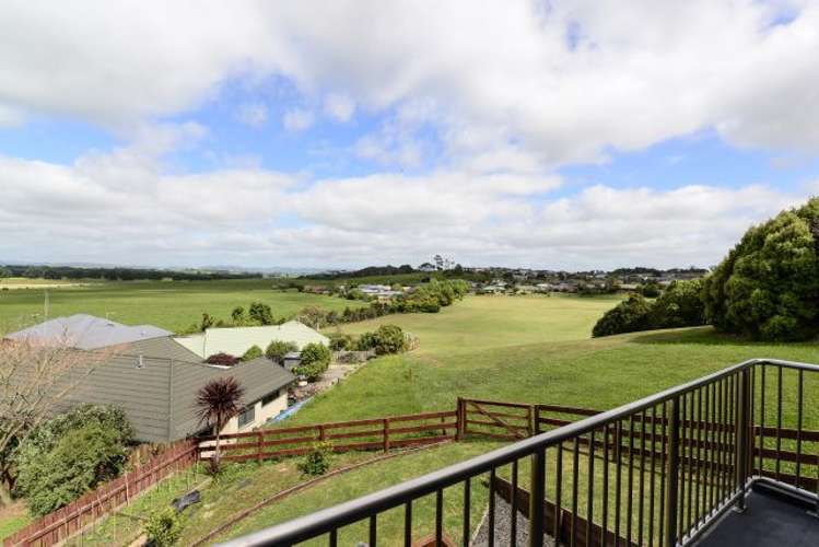 22 Friesian Place Grandview Heights_10