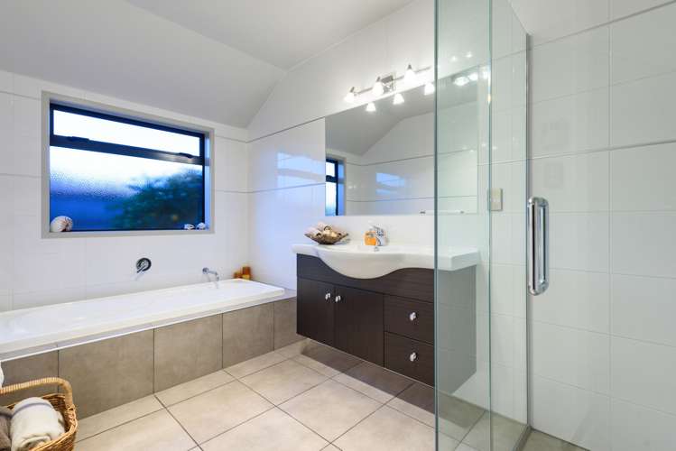 51 Contour Avenue Pyes Pa_12